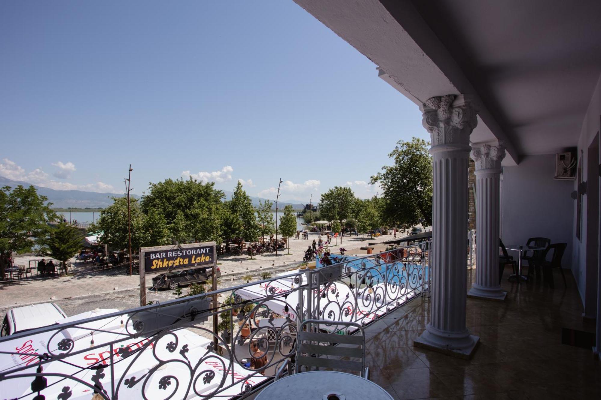 Hotel Shkodra Lake Široka Esterno foto